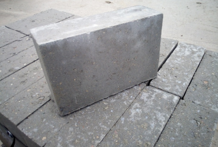 bloczek betonowy 